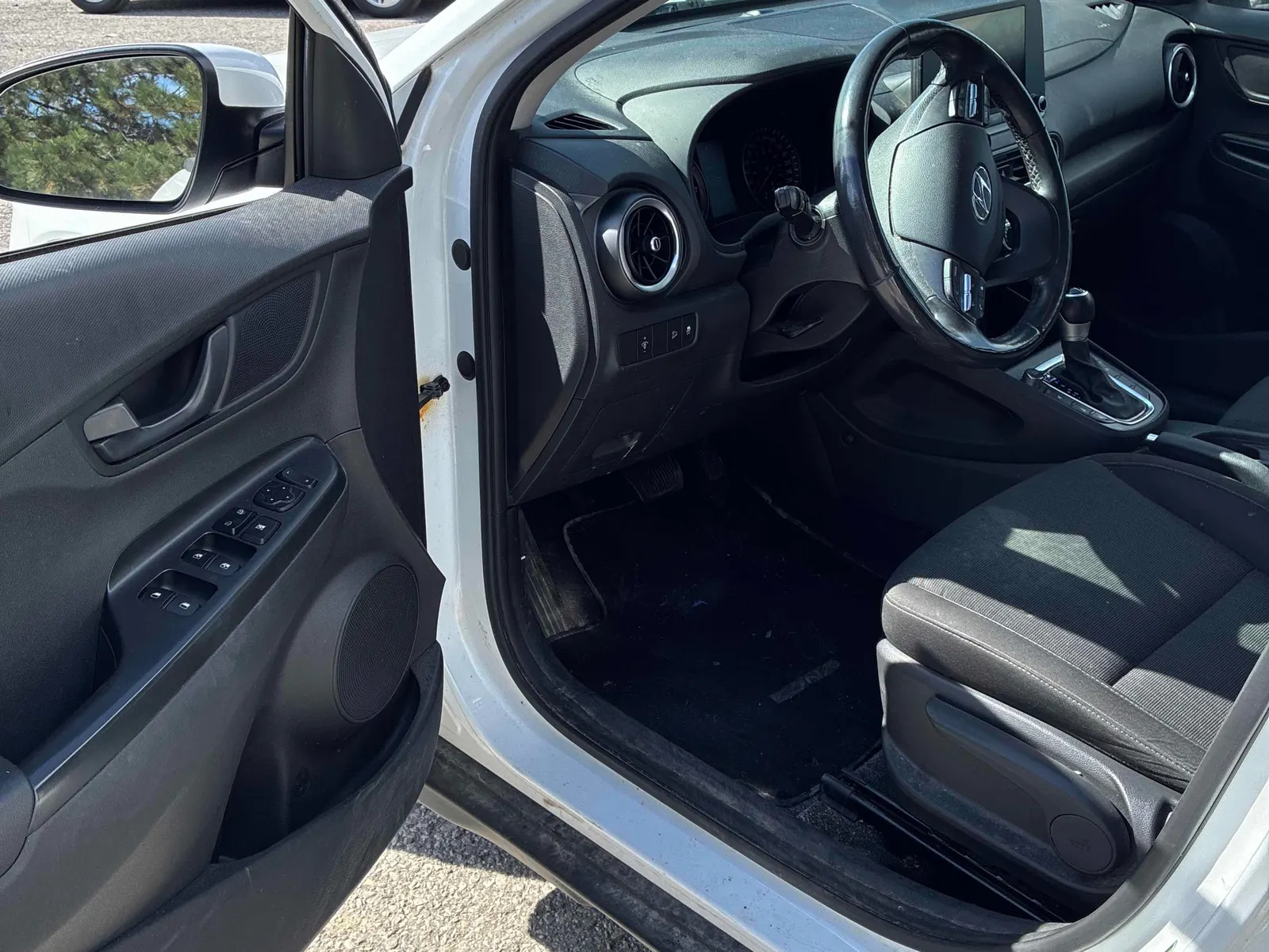 Interior driver side