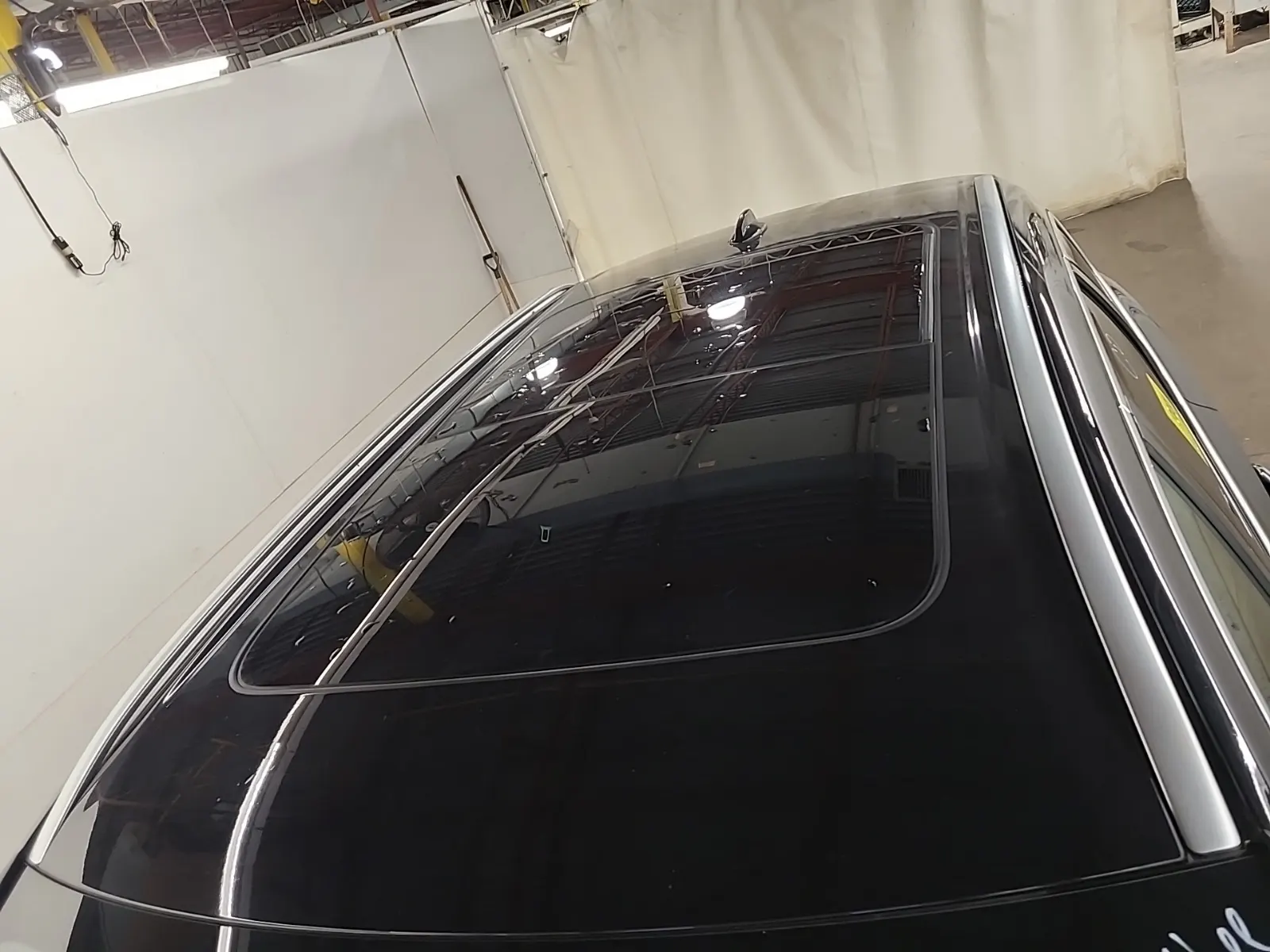 Exterior Roof Photo