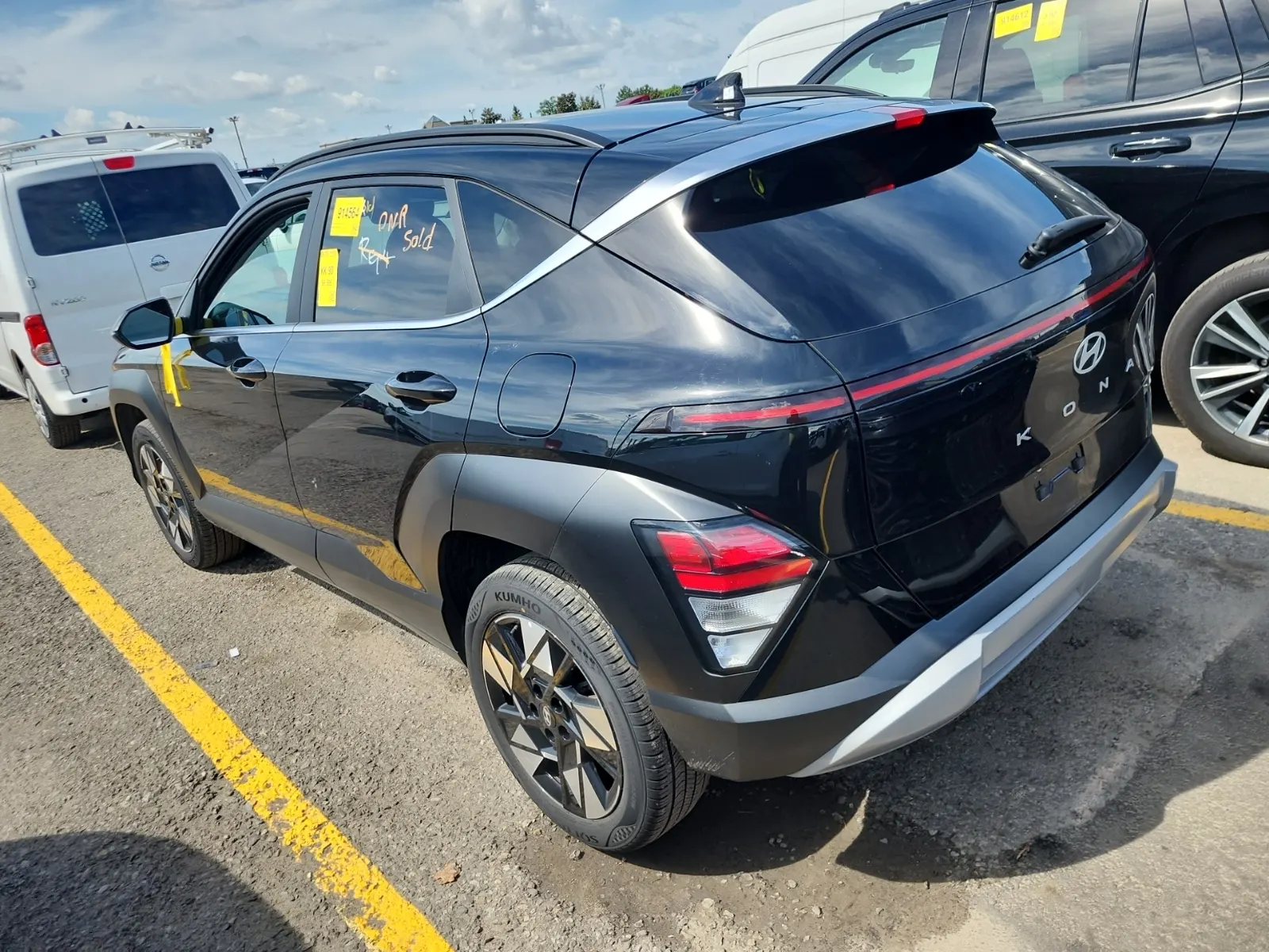Driver Rear 3/4 Photo