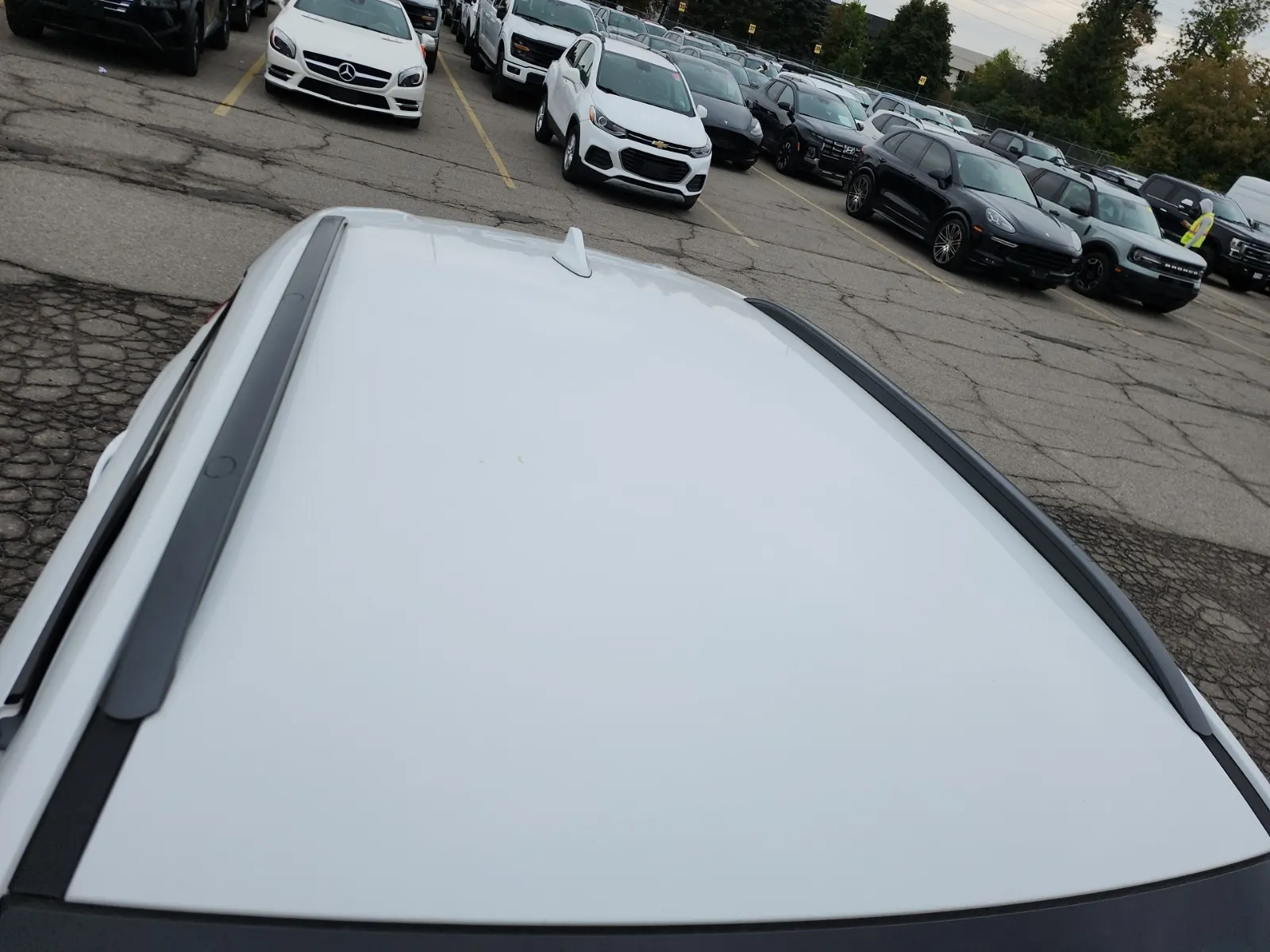 Exterior Roof Photo