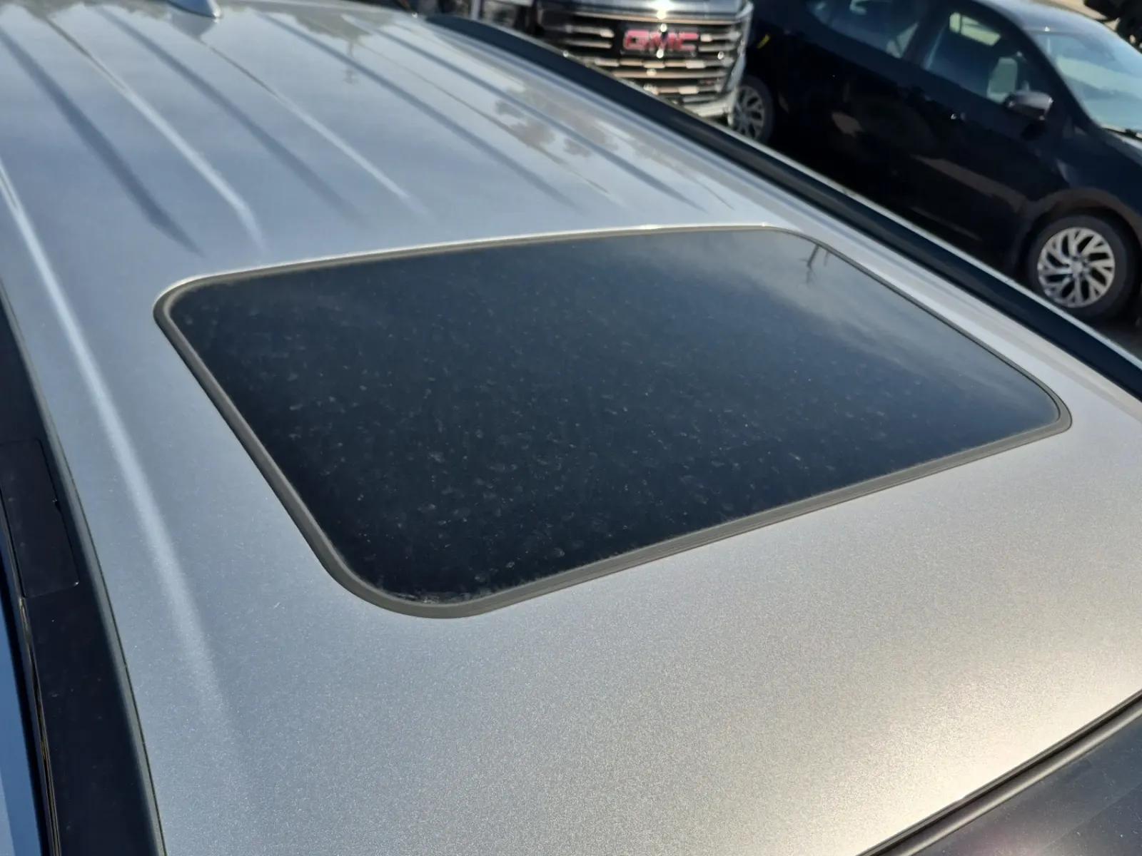 Exterior Roof Photo