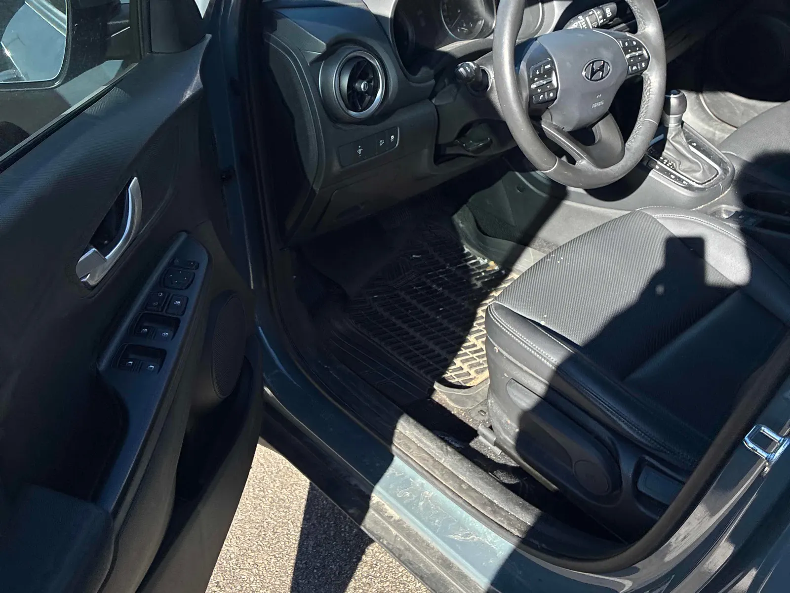 Interior driver side