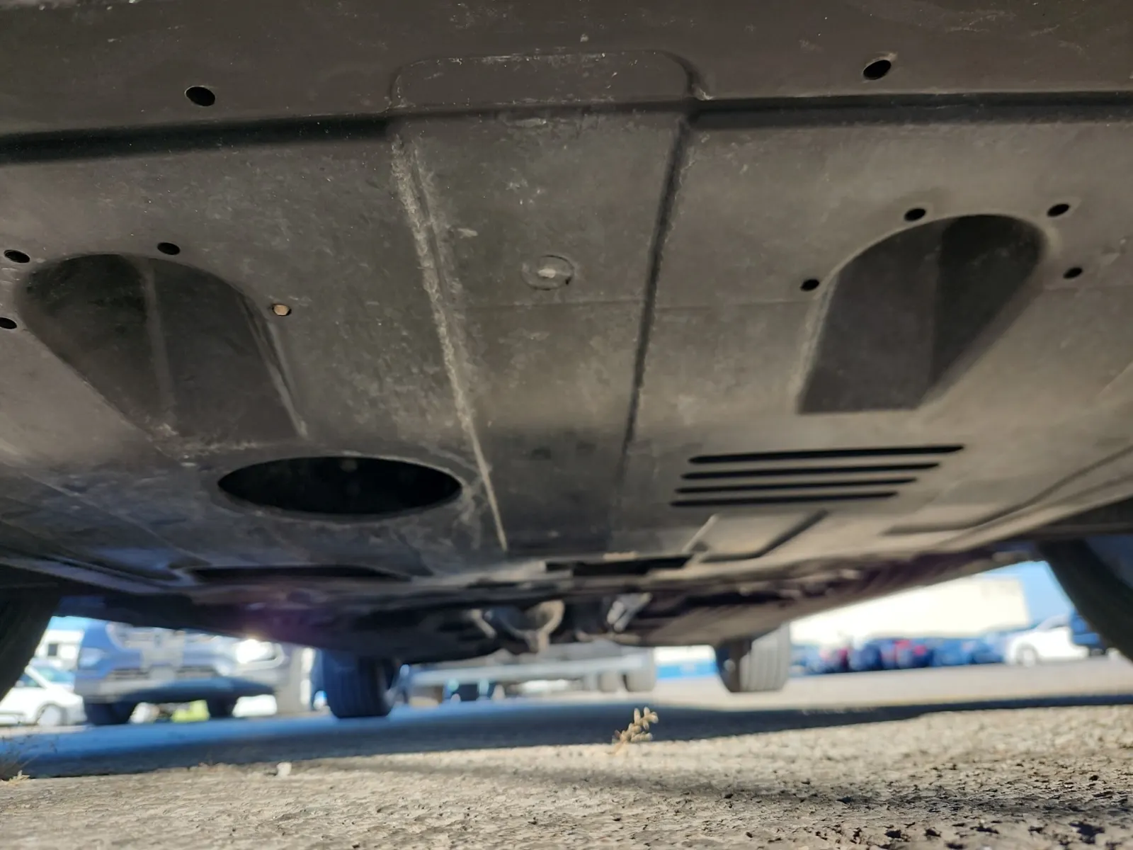 Undercarriage - Front Photo