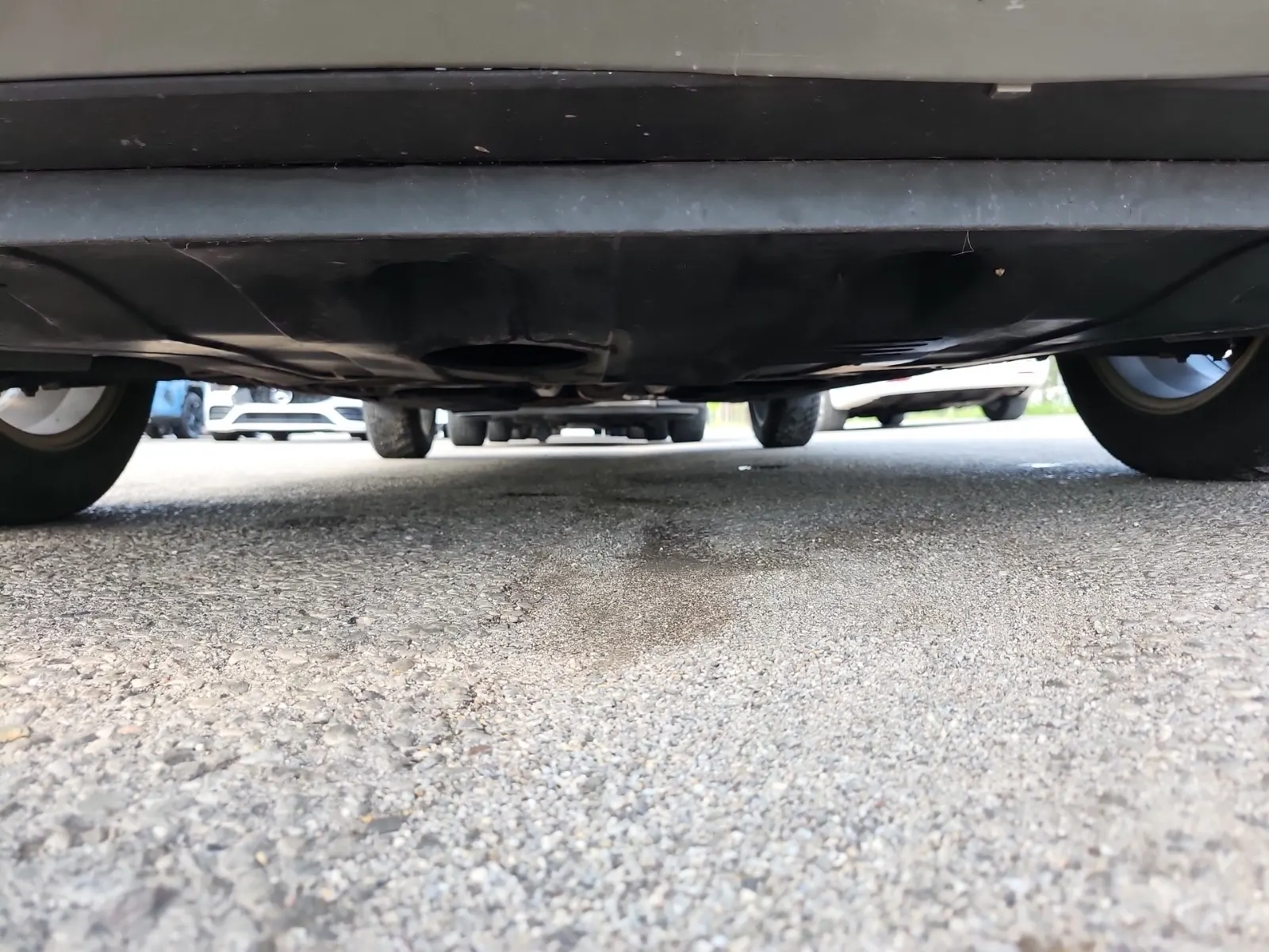 Undercarriage - Front Photo