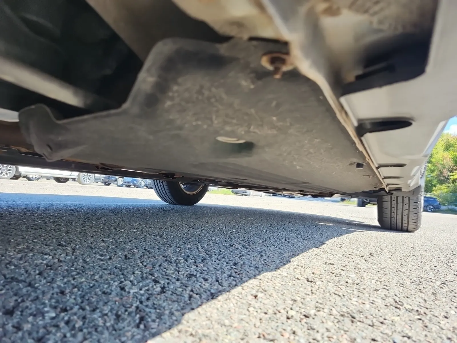 Undercarriage - Passenger Photo
