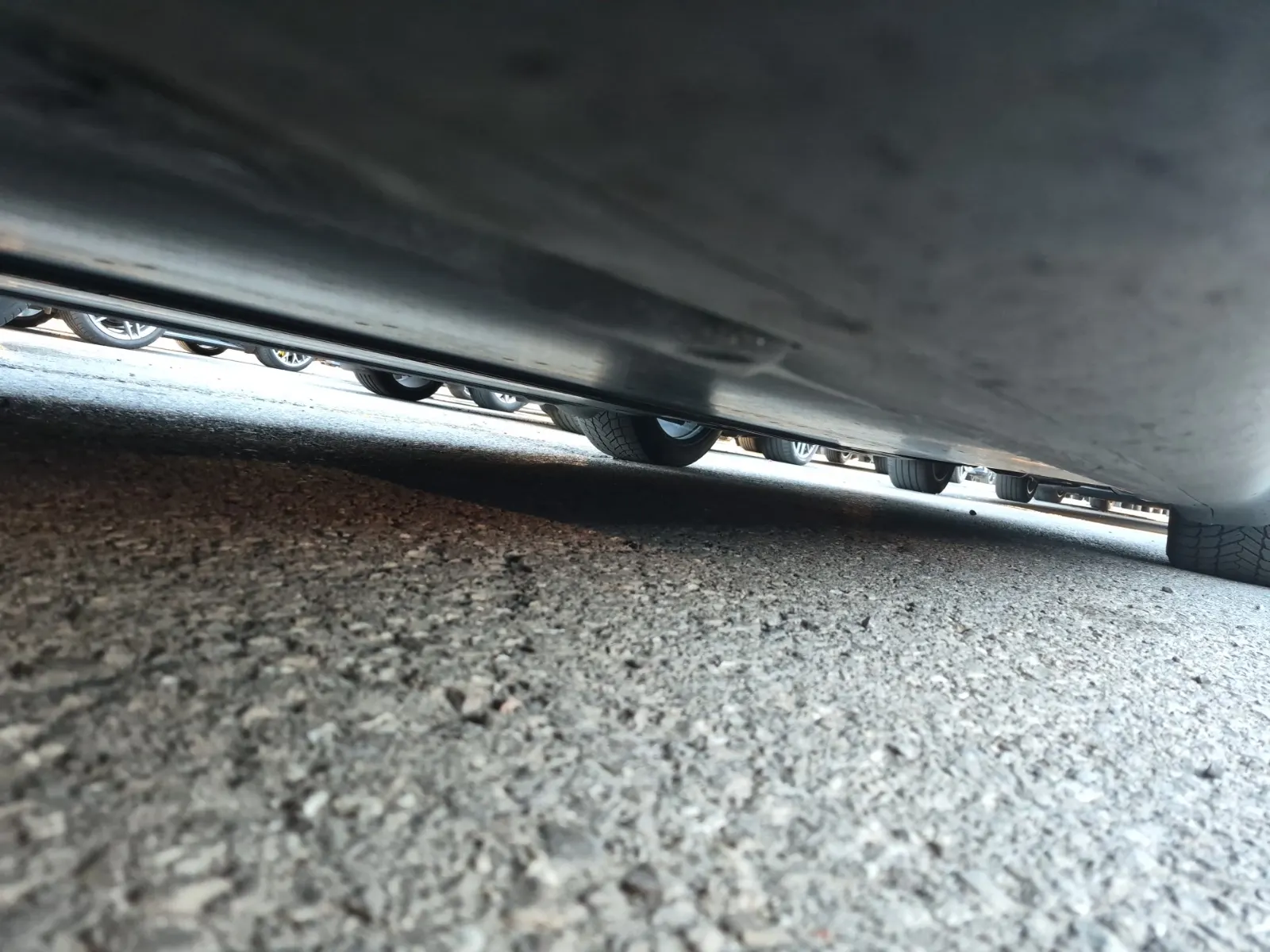 Undercarriage - Driver Photo