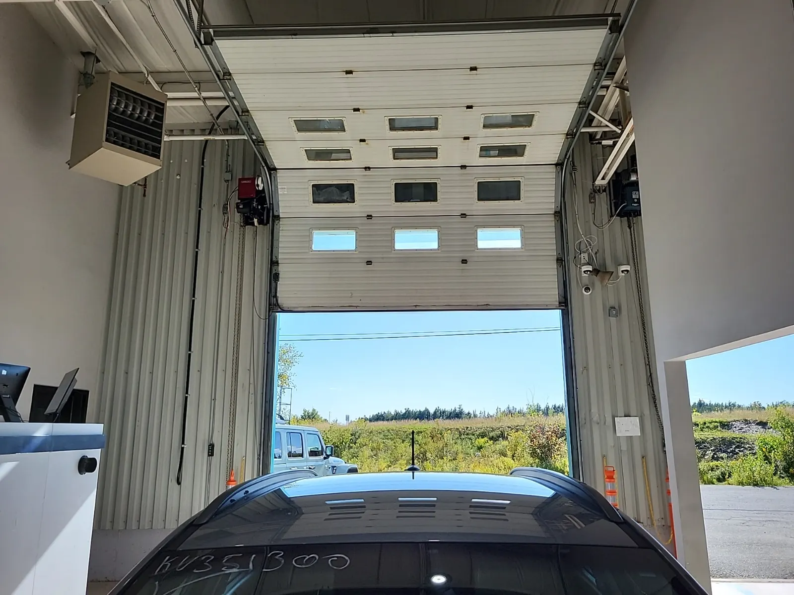 Exterior Roof Photo