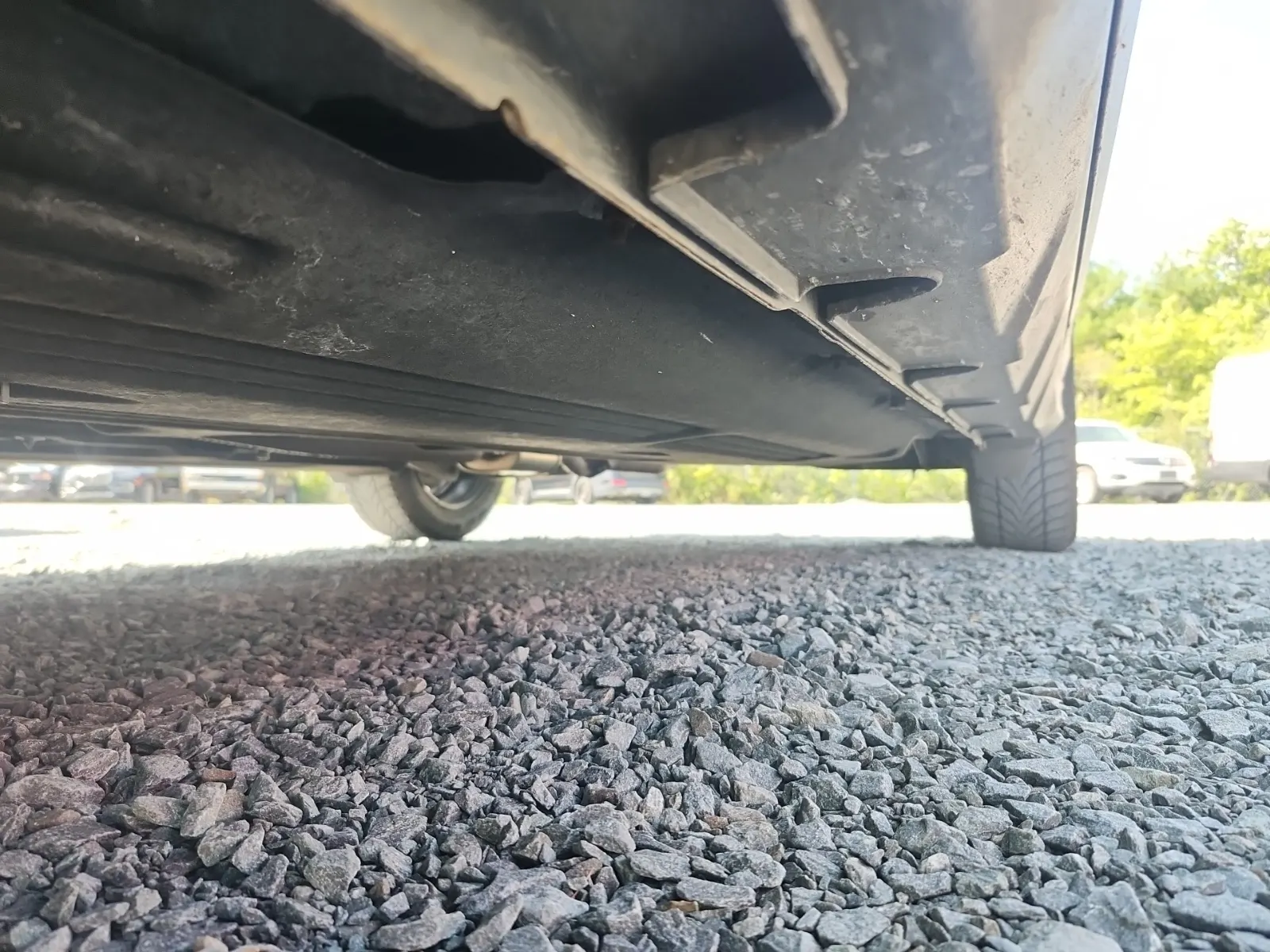 Undercarriage - Driver Photo