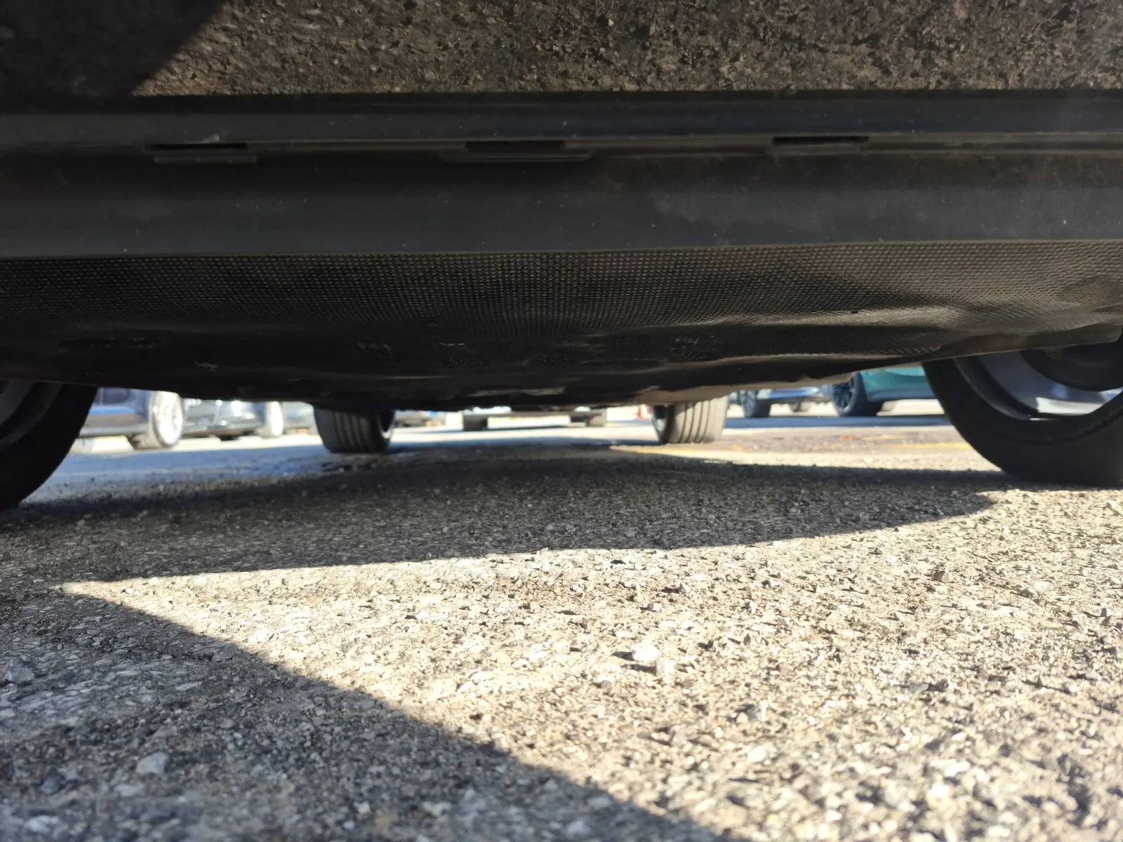 Undercarriage - Front Photo