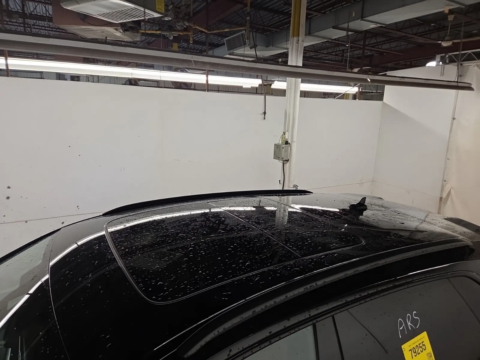 Exterior Roof Photo