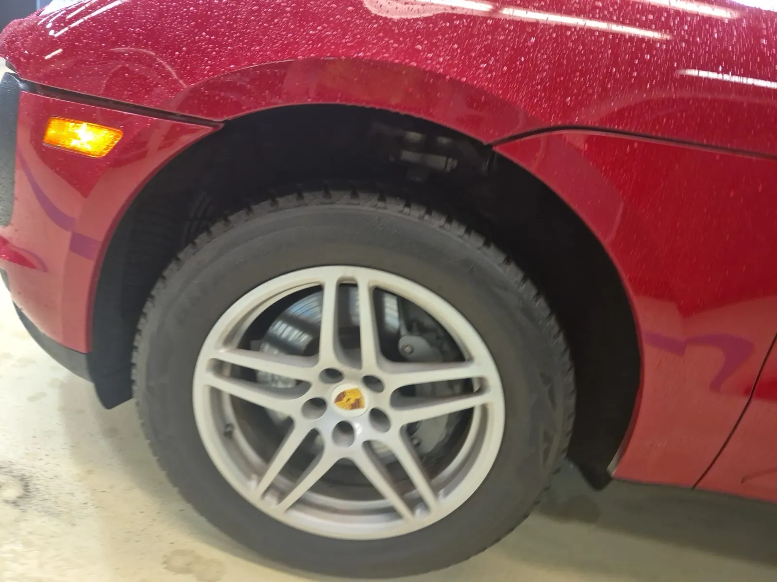Front driver wheel/tire photo