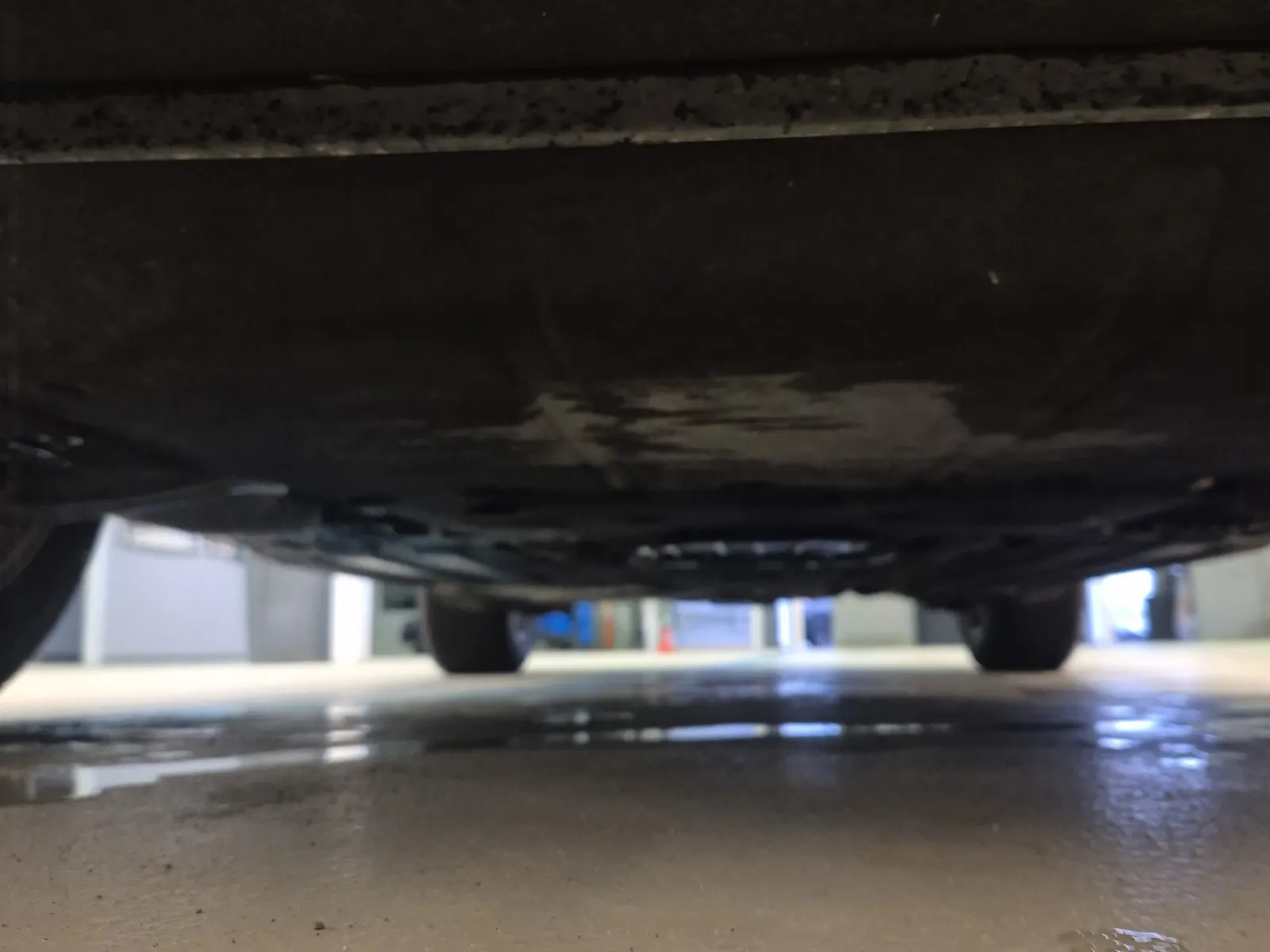 Undercarriage - Front Photo