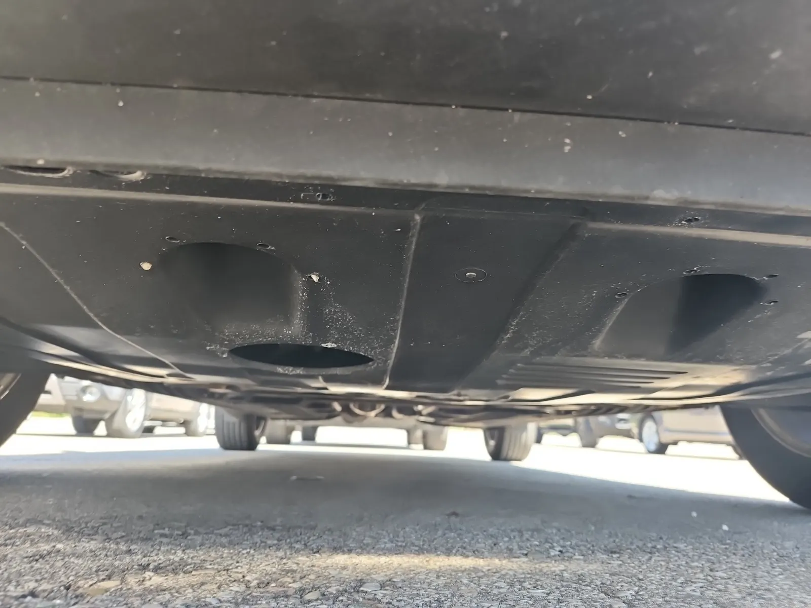 Undercarriage - Front Photo