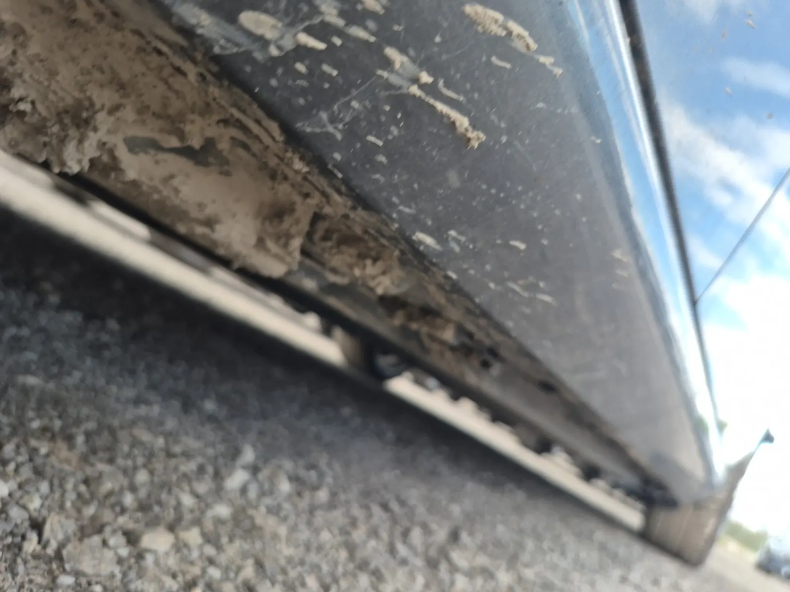 Undercarriage - Driver Photo