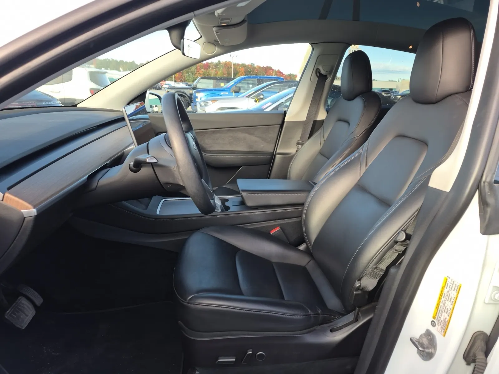 Front Interior Photo