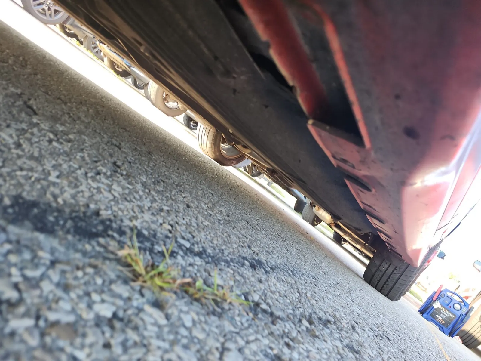 Undercarriage - Driver Photo