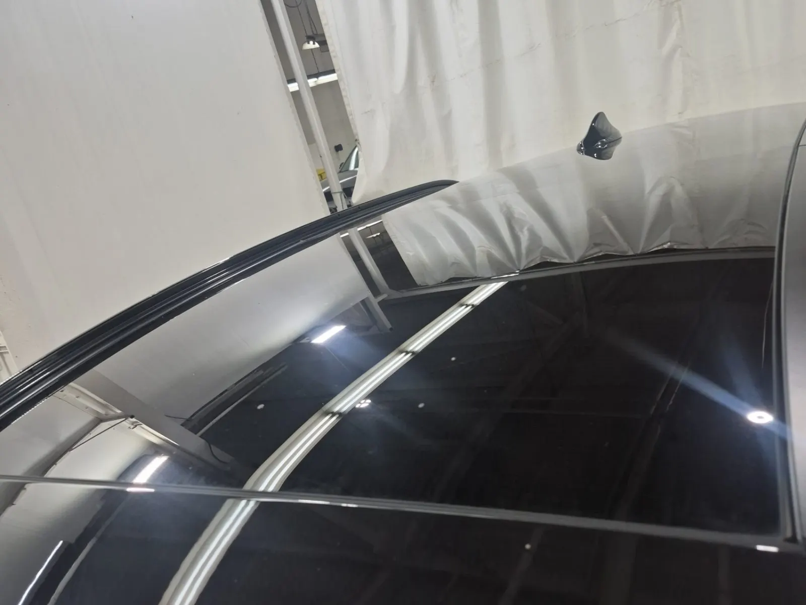 Exterior Roof Photo