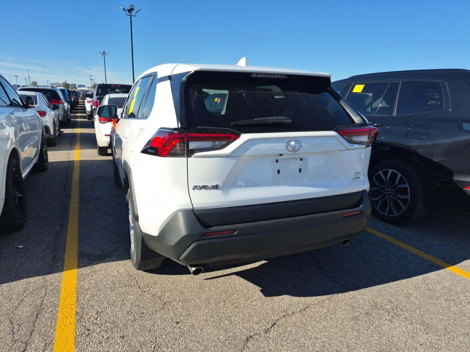 Driver Rear 3/4 Photo