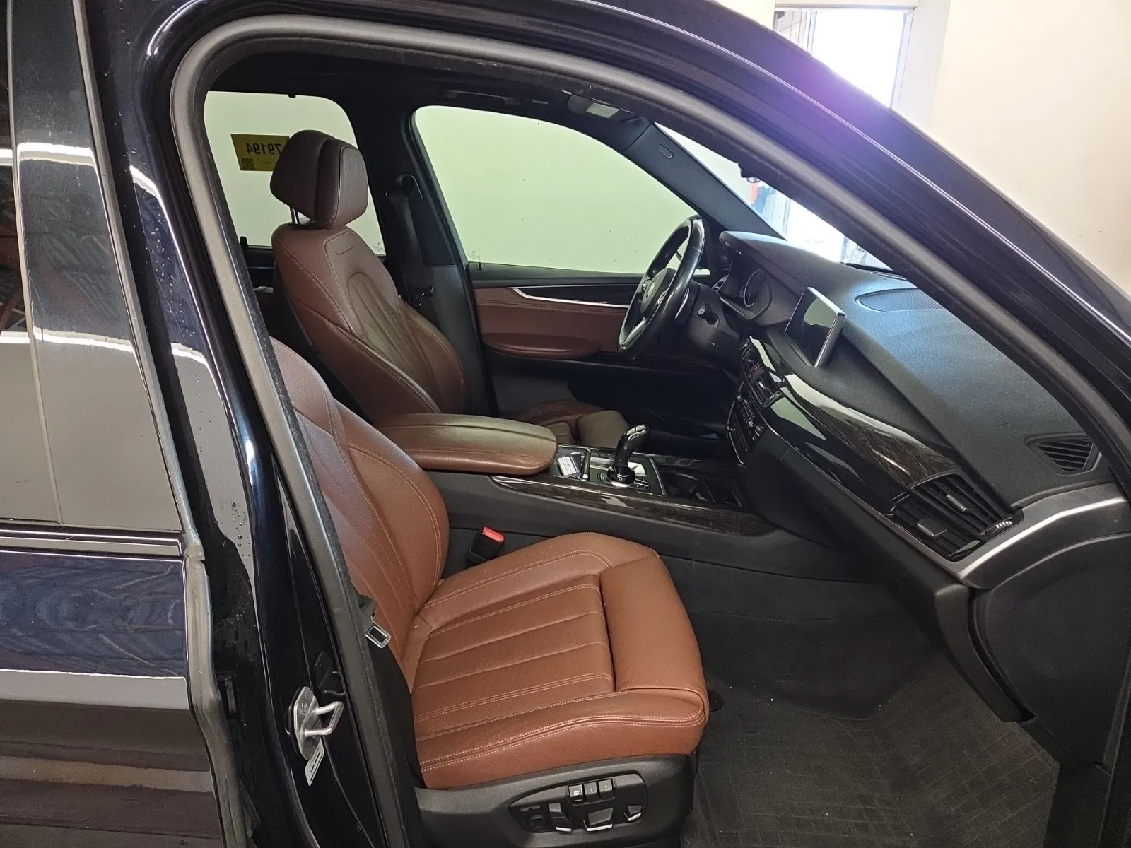 Right Side Interior Photo