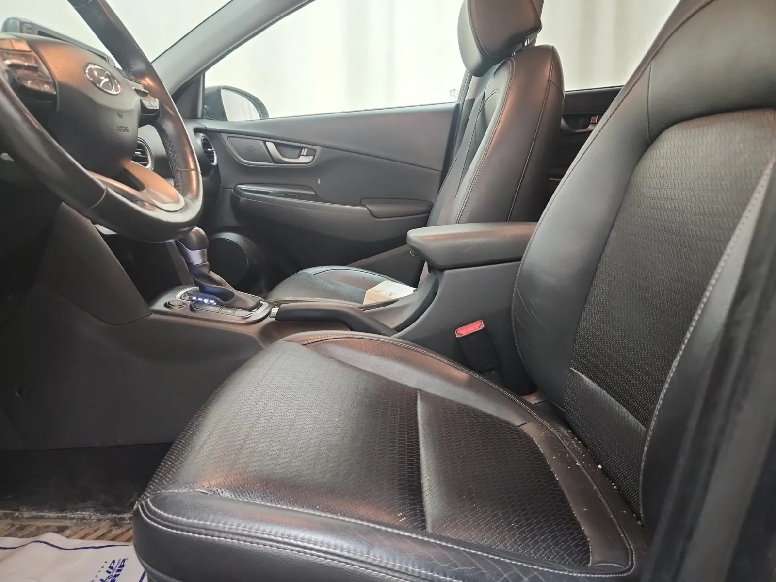 Front Interior Photo
