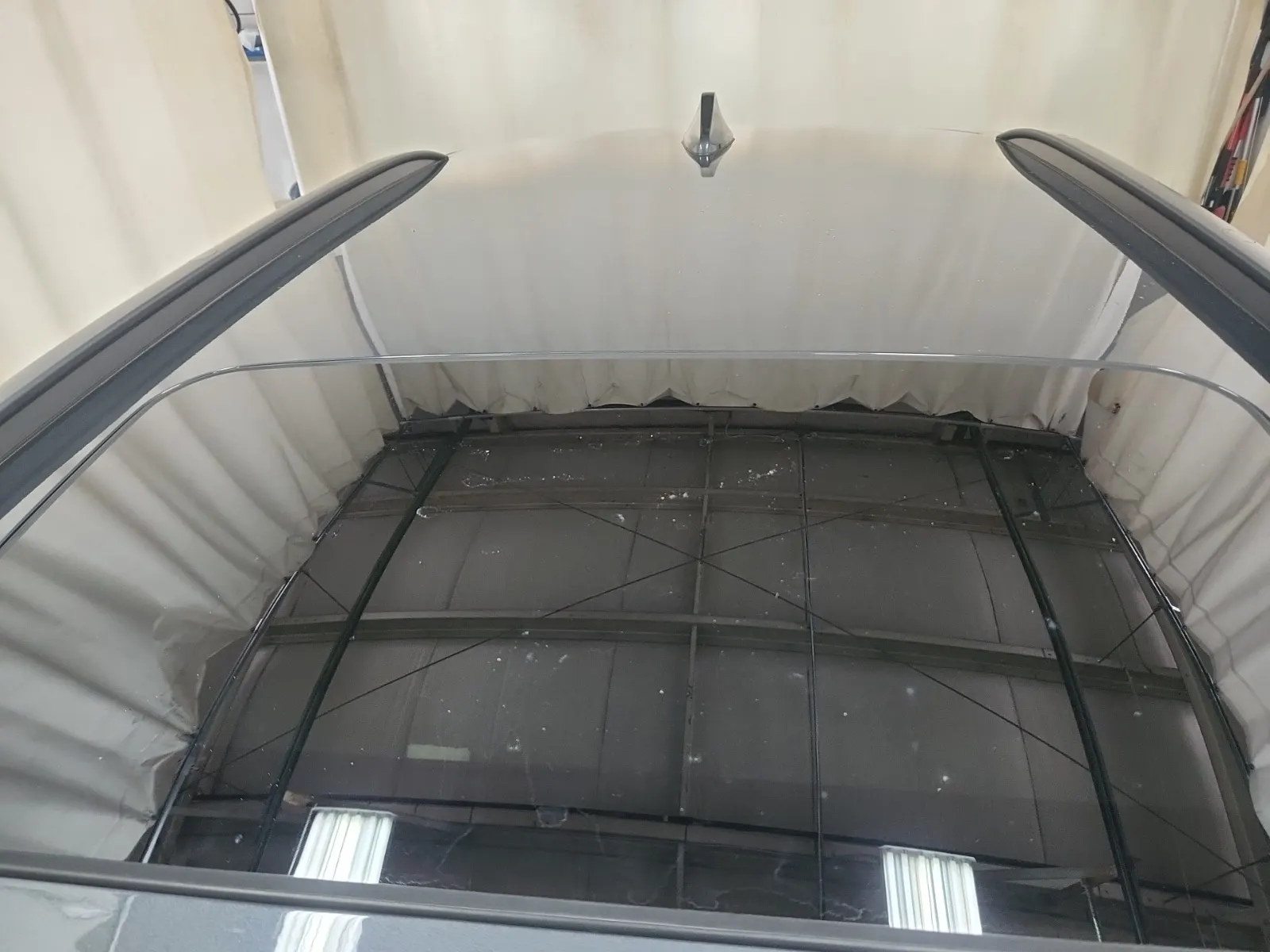 Exterior Roof Photo