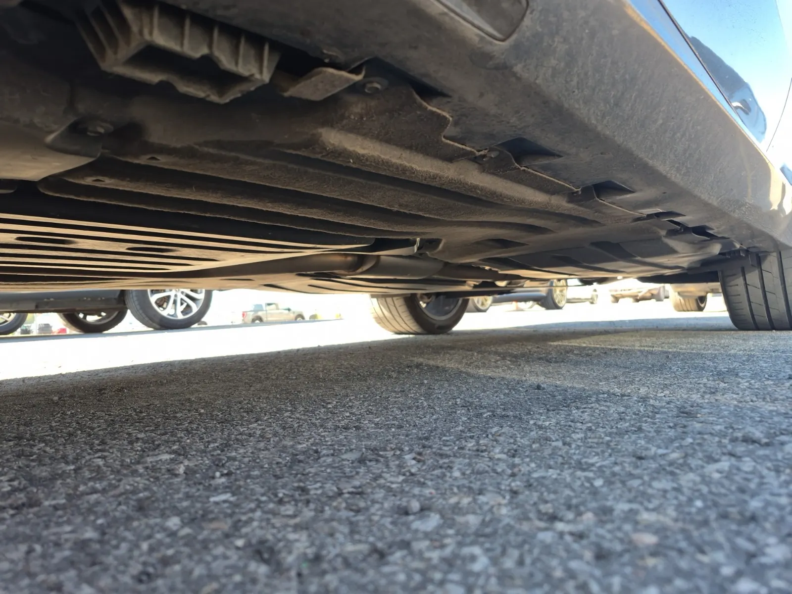 Undercarriage - Driver Photo