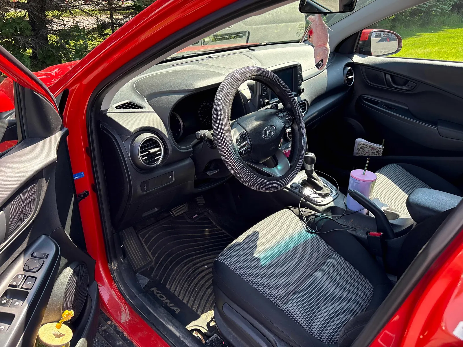 Interior driver side