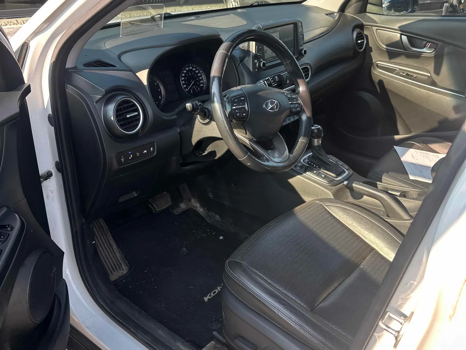 Interior driver side