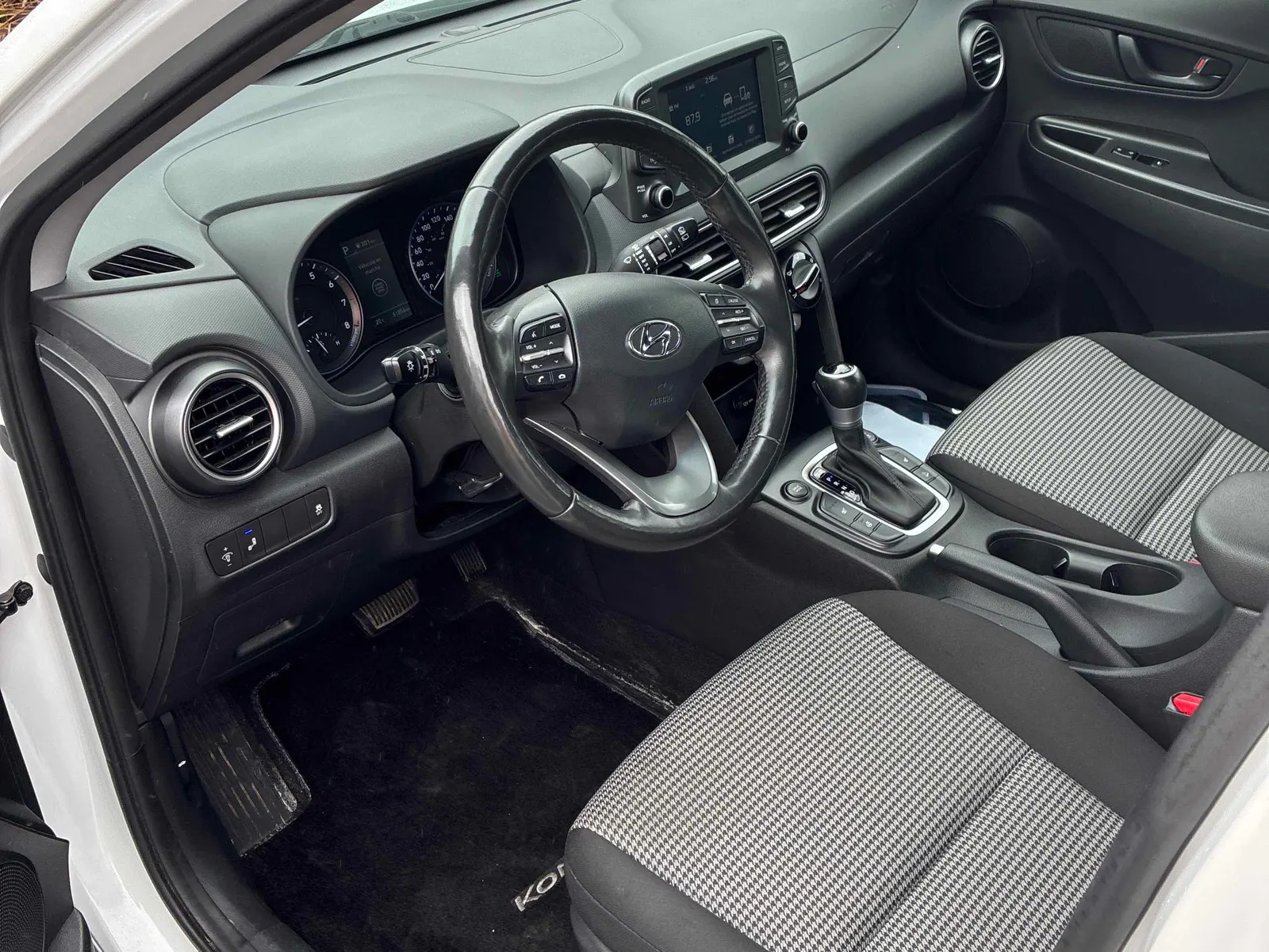 Interior driver side