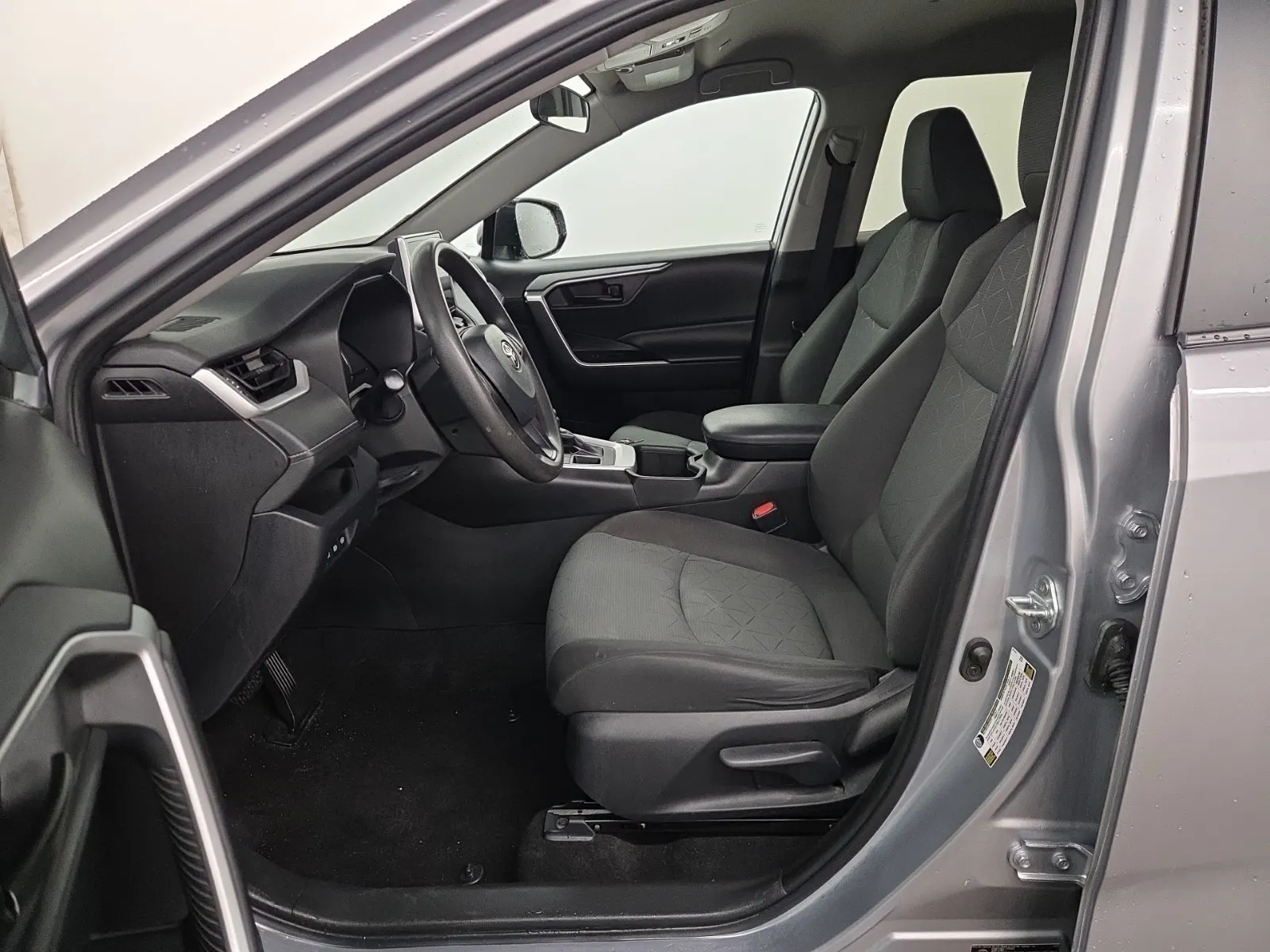 Front Interior Photo