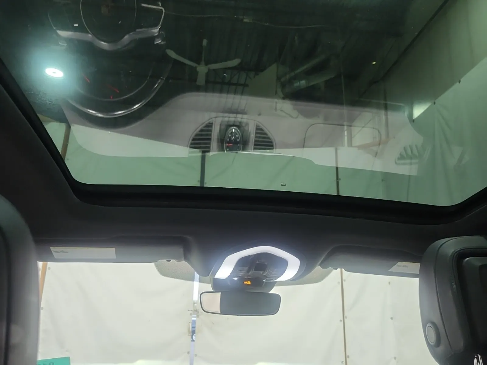Interior Roof Photo