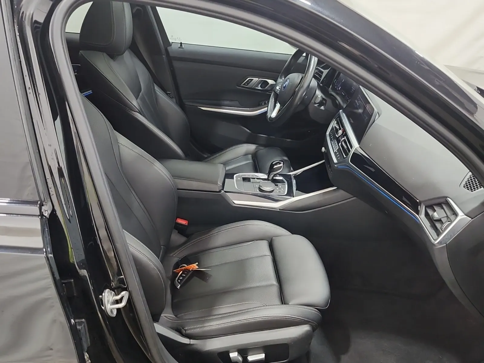 Right Side Interior Photo