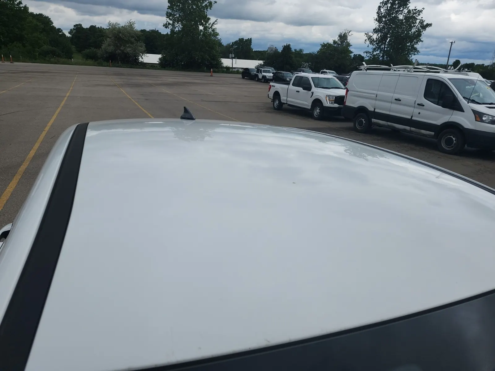 Exterior Roof Photo