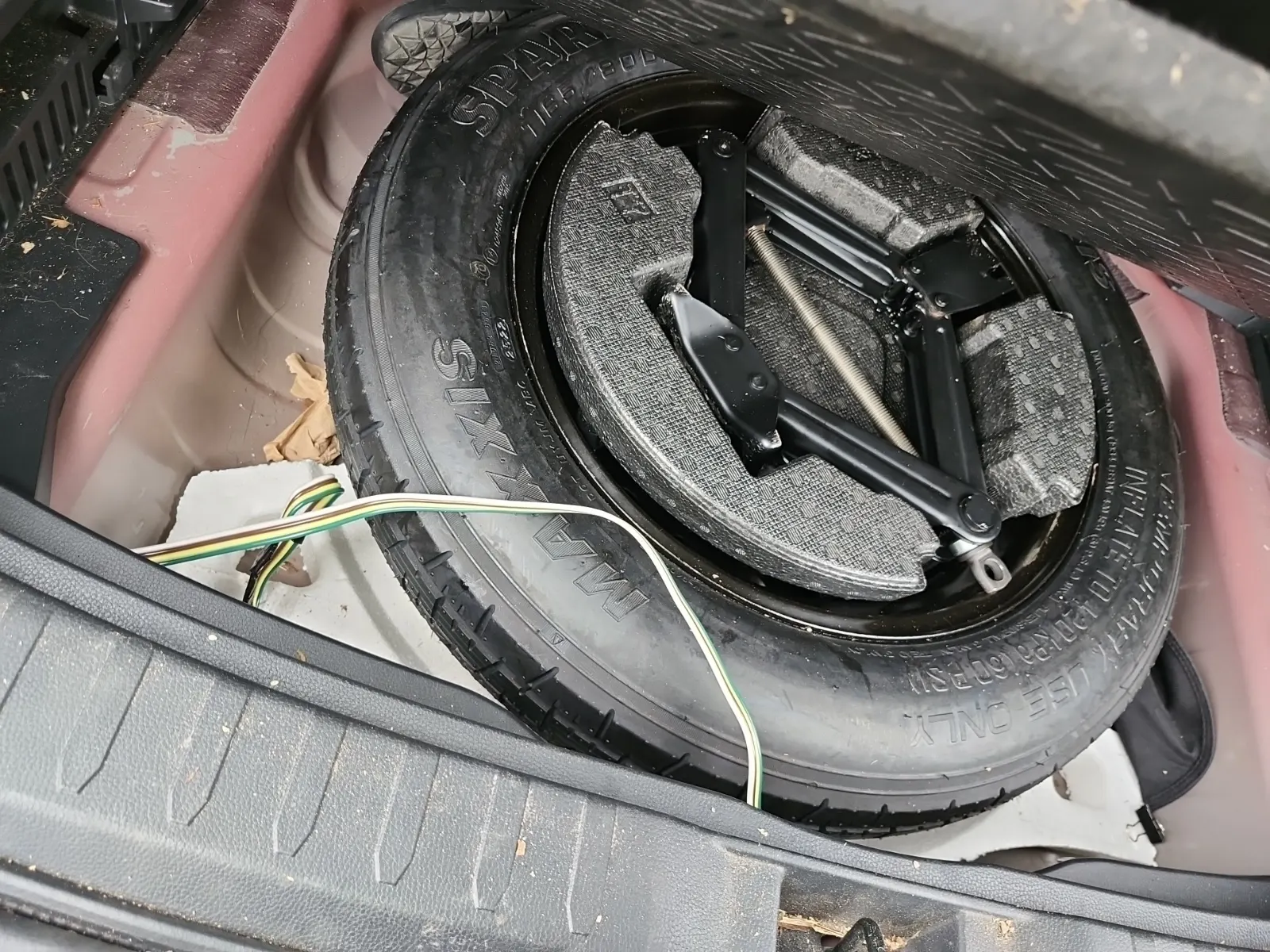 Spare Tire & Wheel Photo