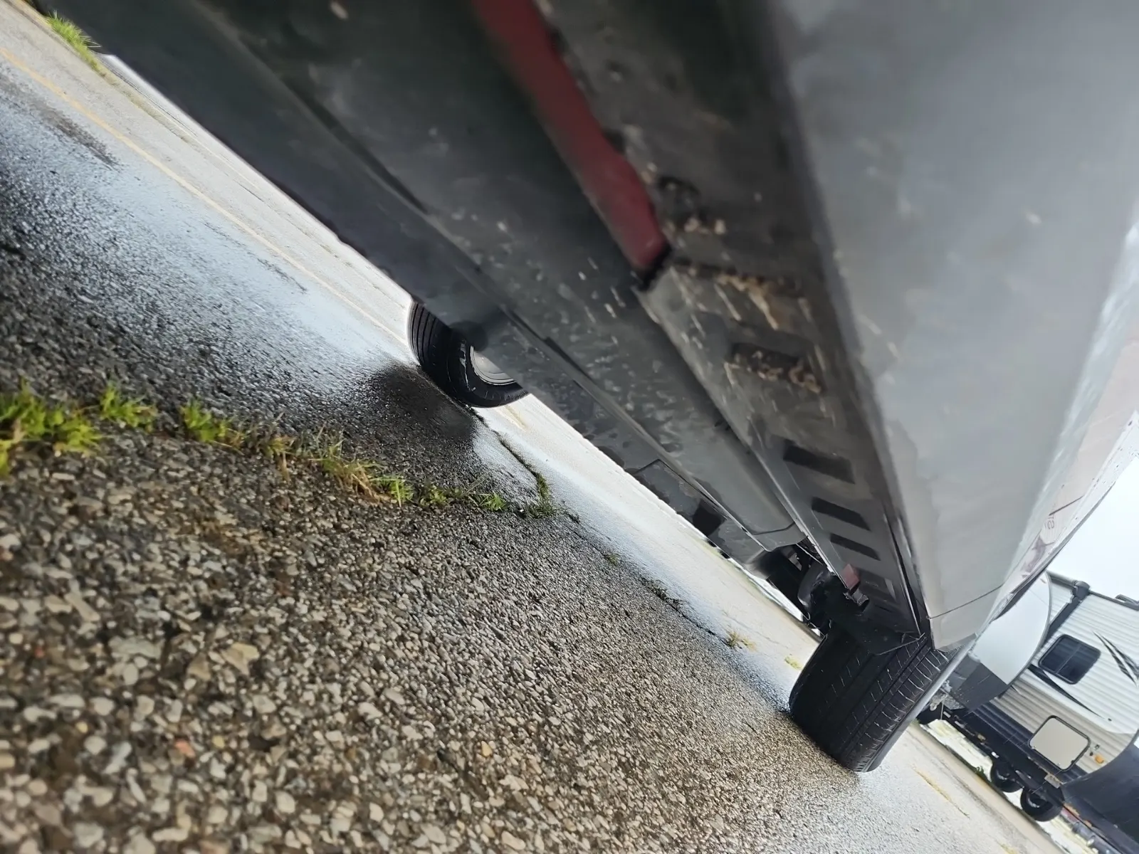 Undercarriage - Driver Photo