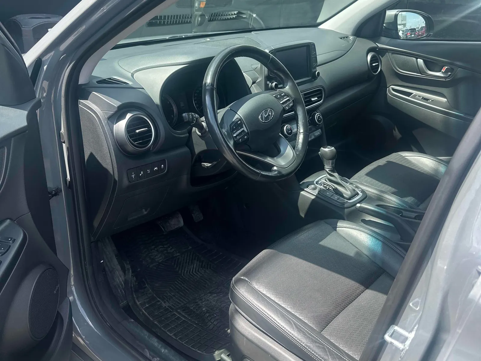 Interior driver side