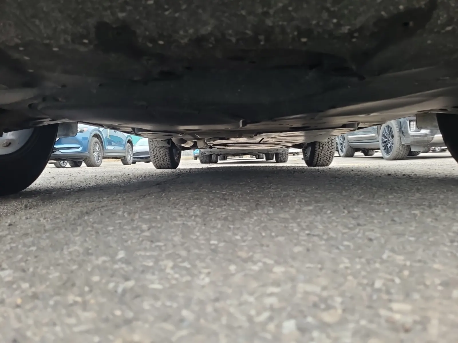 Undercarriage - Front Photo