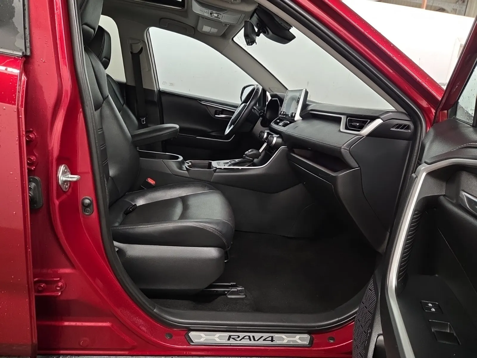 Right Side Interior Photo