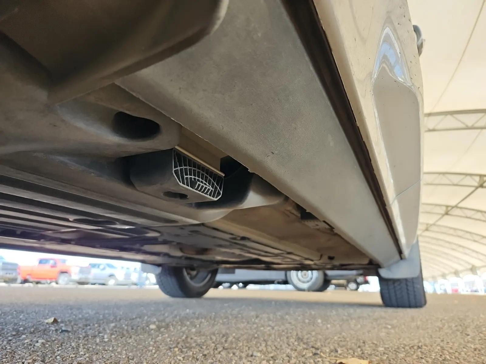 Undercarriage - Passenger Photo