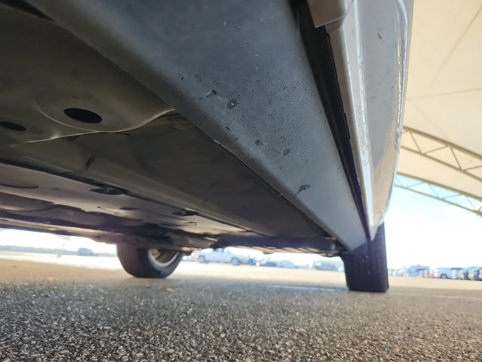 Undercarriage - Driver Photo