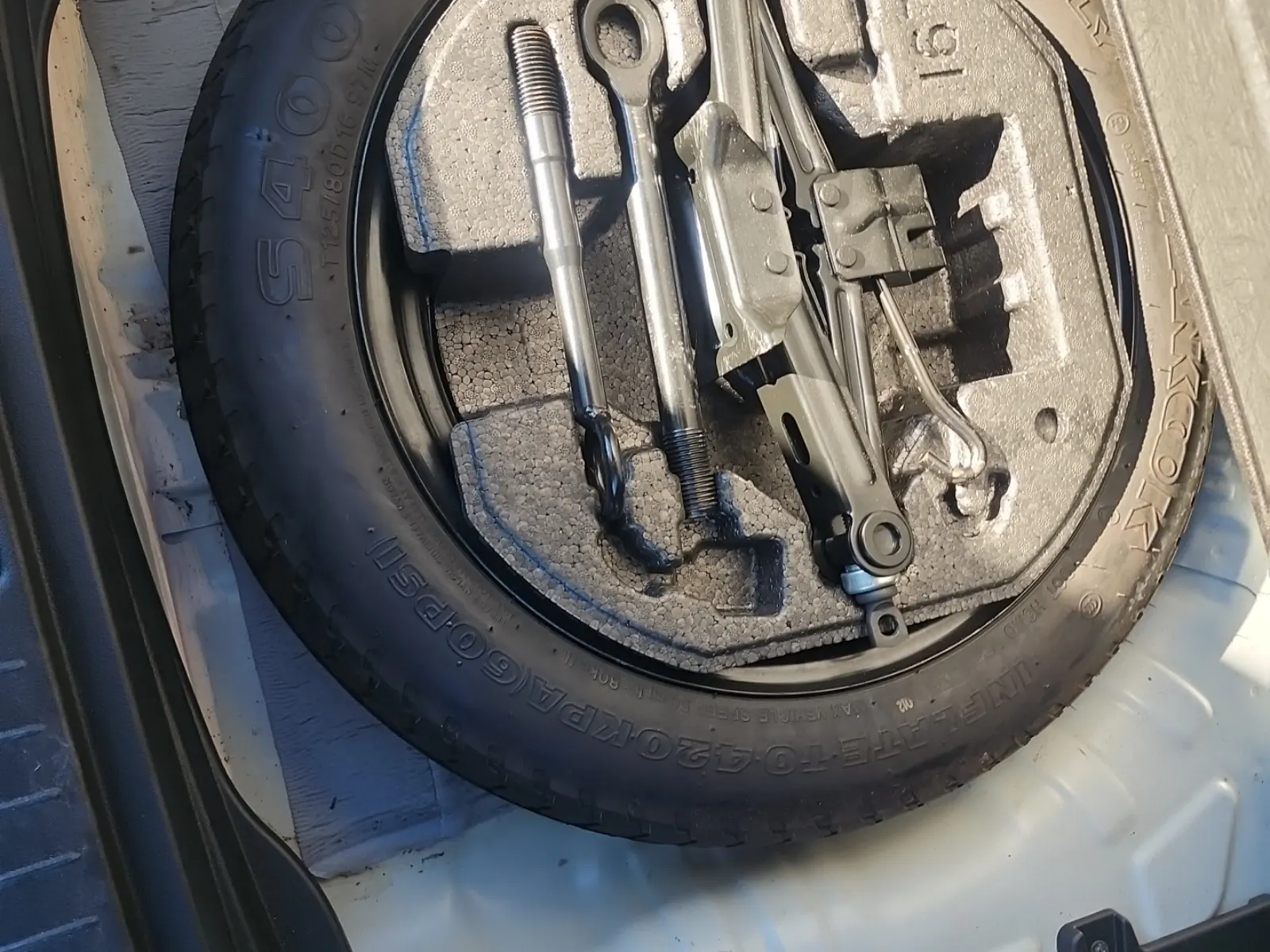 Spare Tire & Wheel Photo