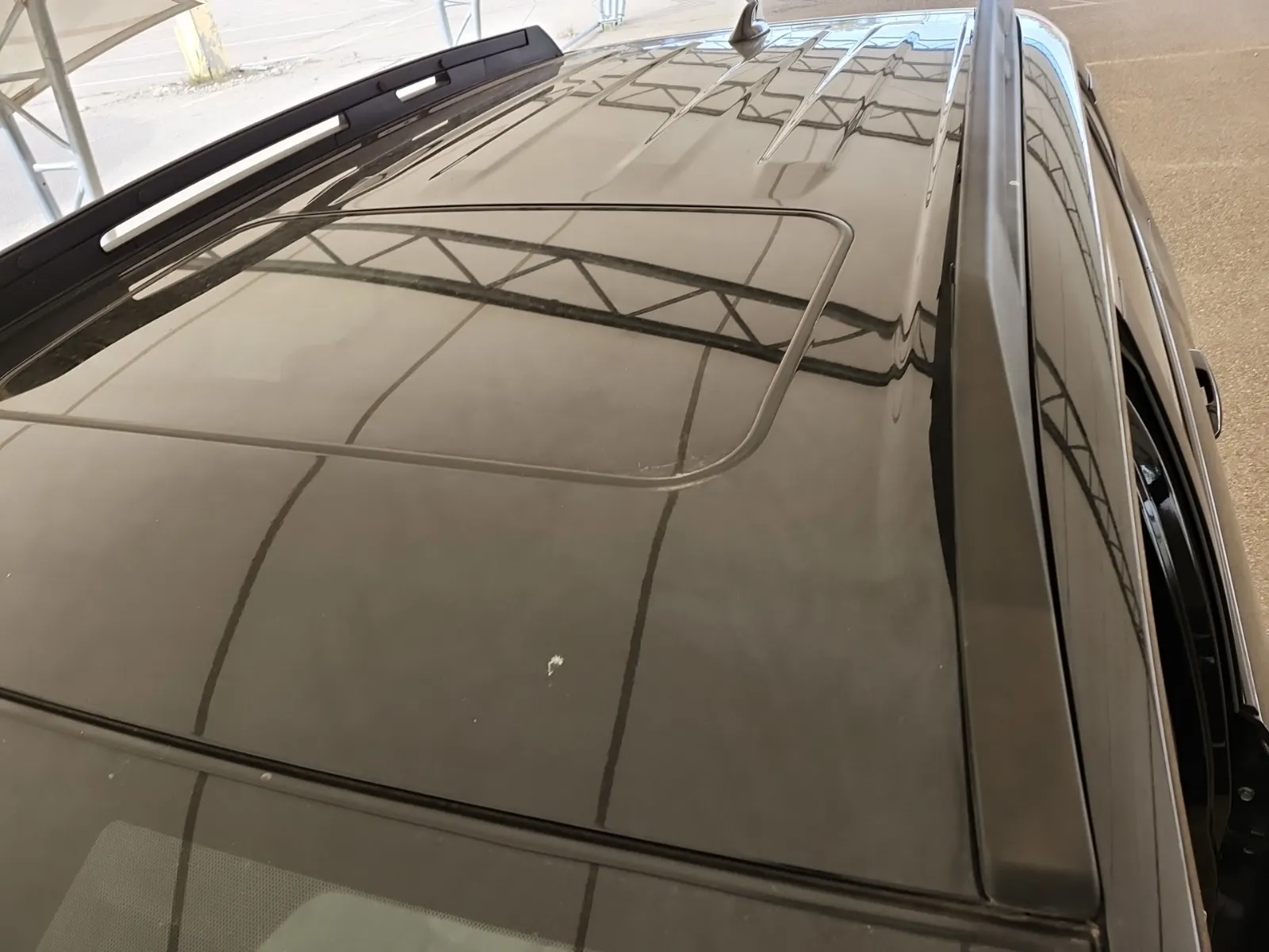 Exterior Roof Photo