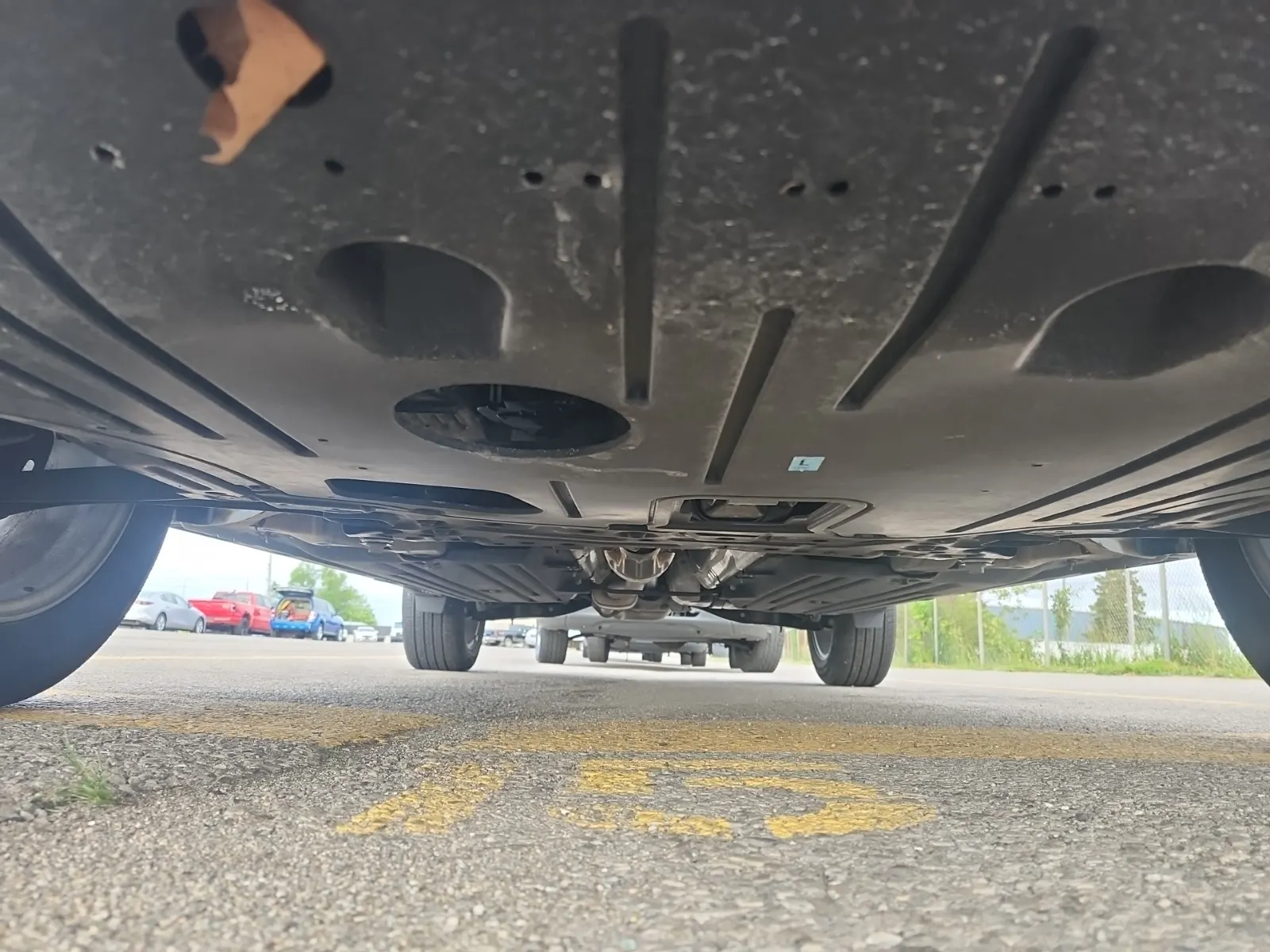 Undercarriage - Front Photo