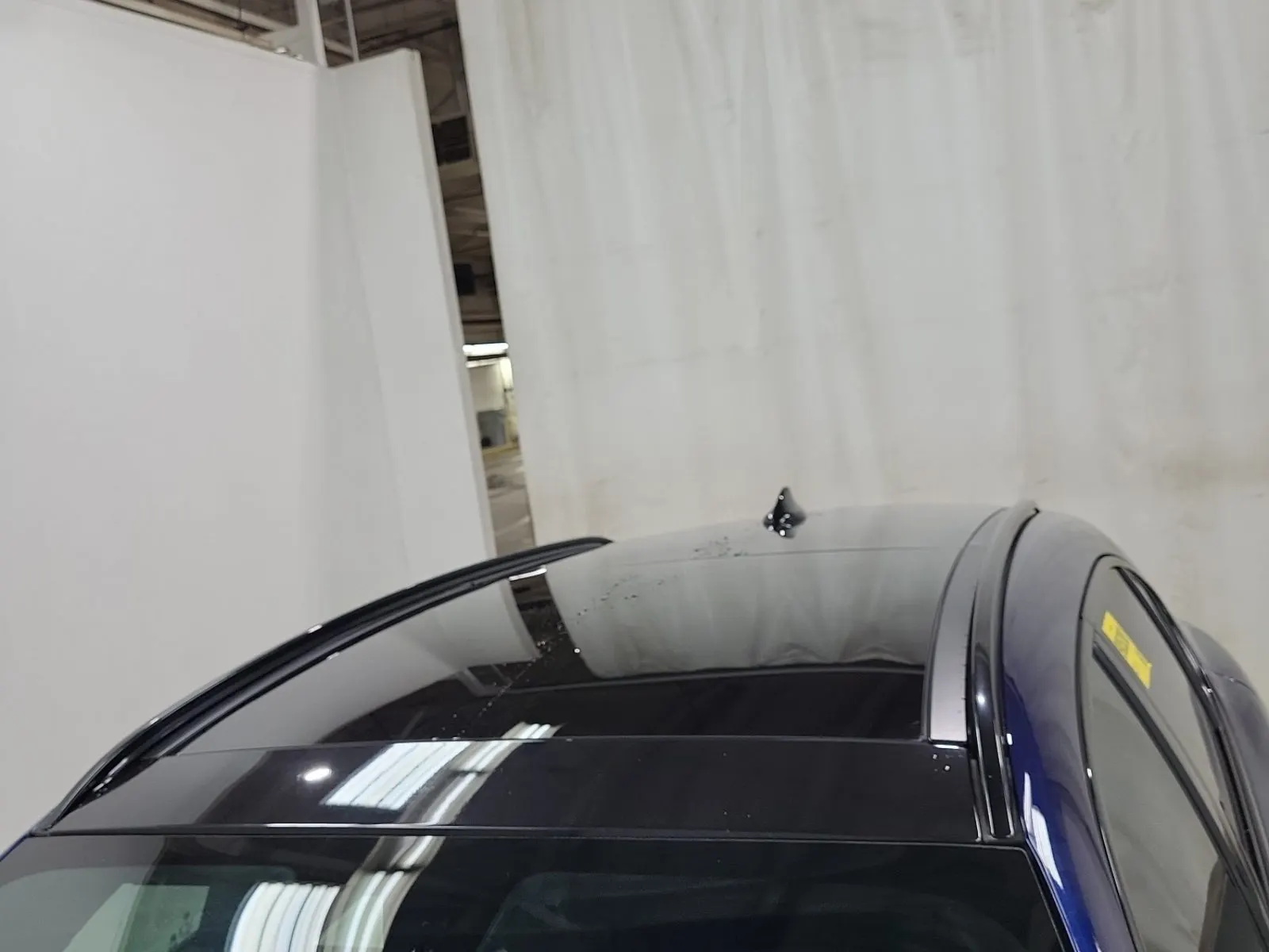 Exterior Roof Photo
