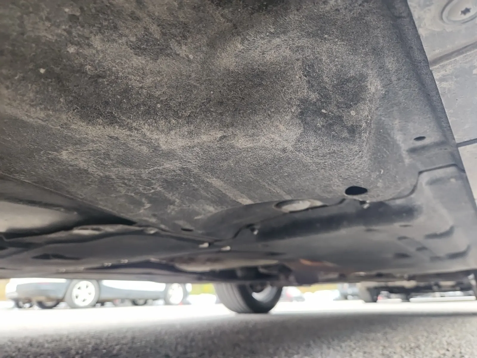 Undercarriage - Passenger Photo