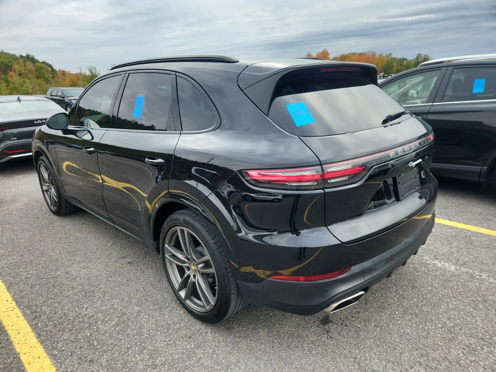 Driver Rear 3/4 Photo