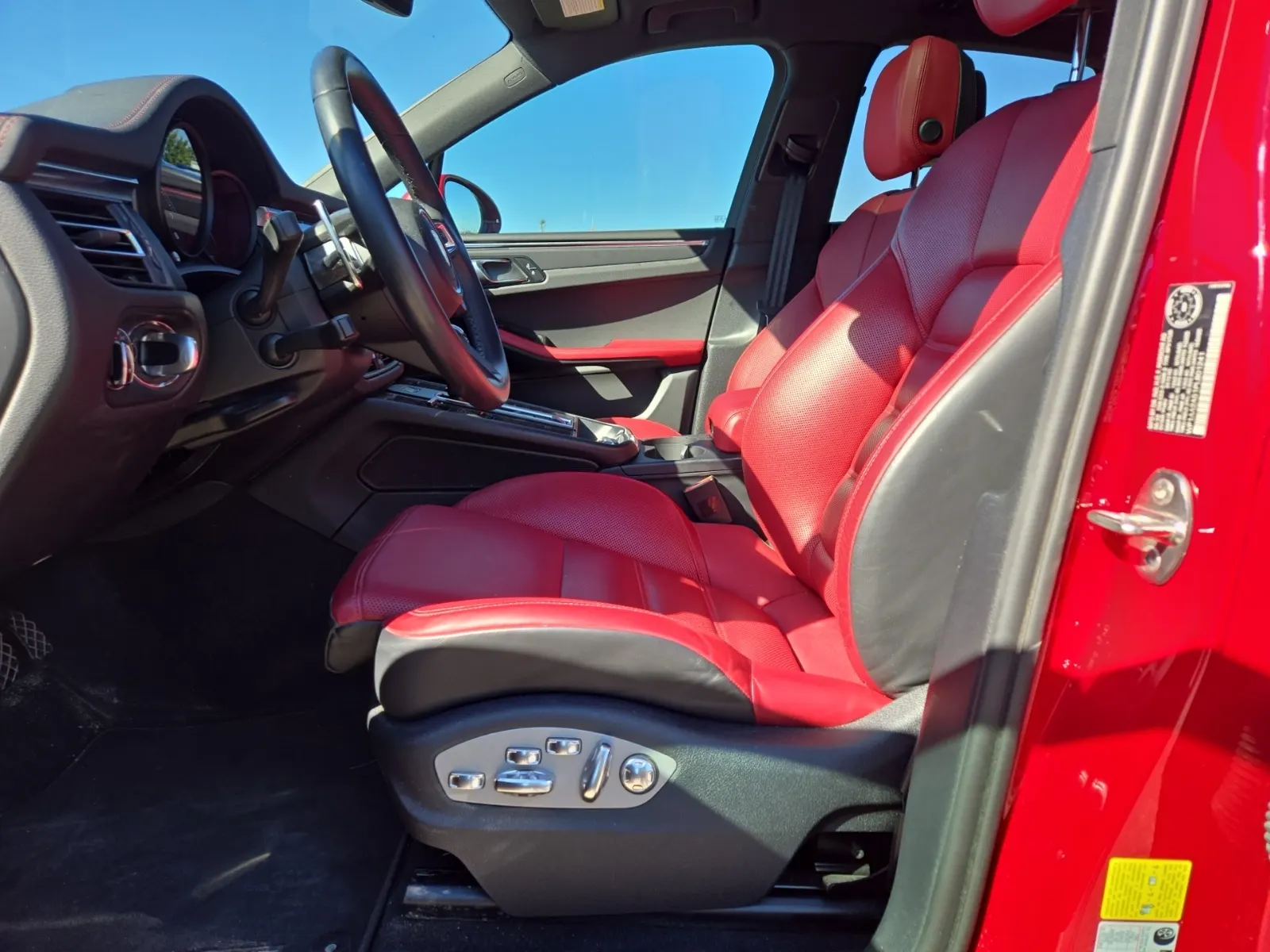 Front Interior Photo