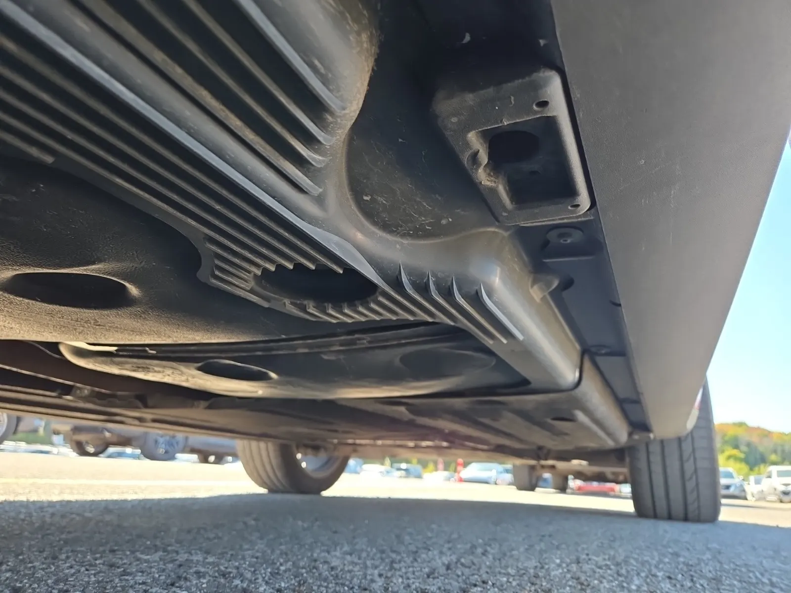 Undercarriage - Passenger Photo