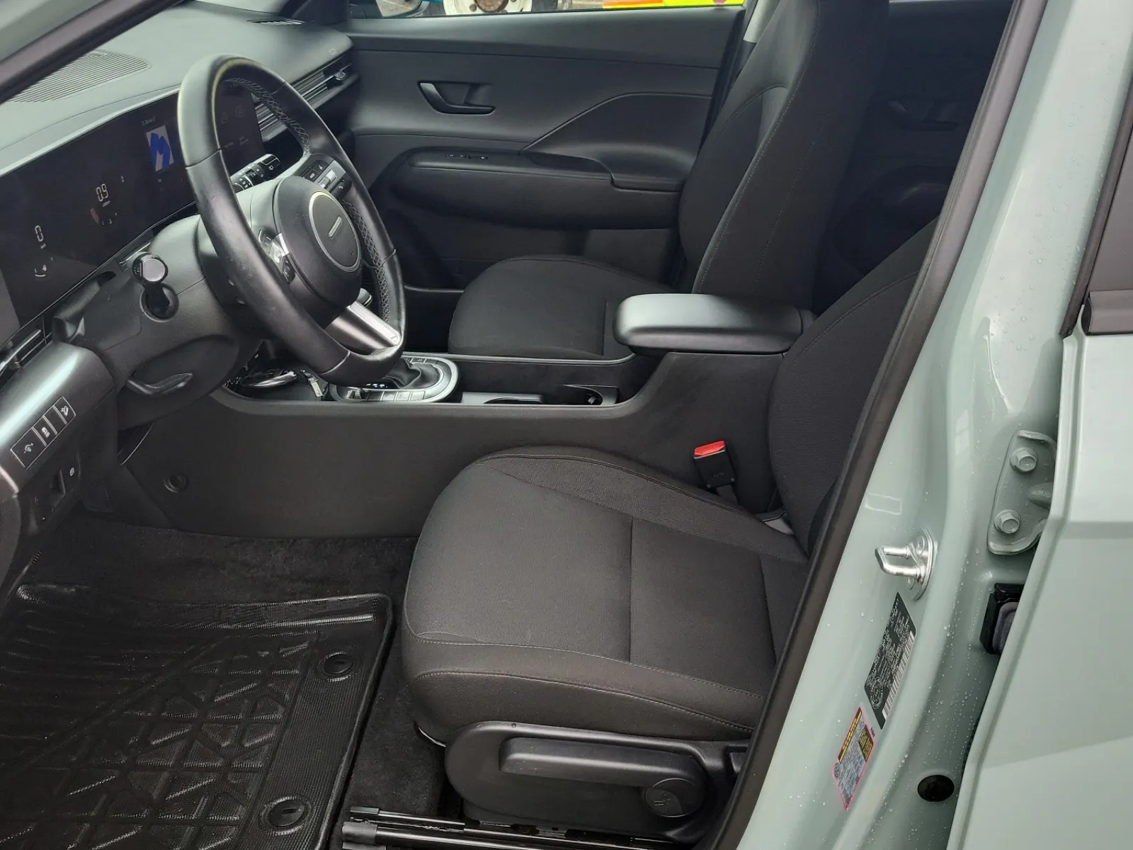 Front Interior Photo