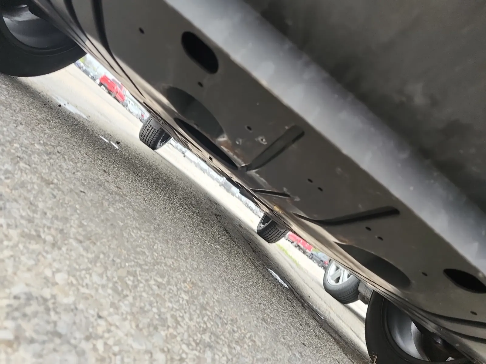 Undercarriage - Front Photo